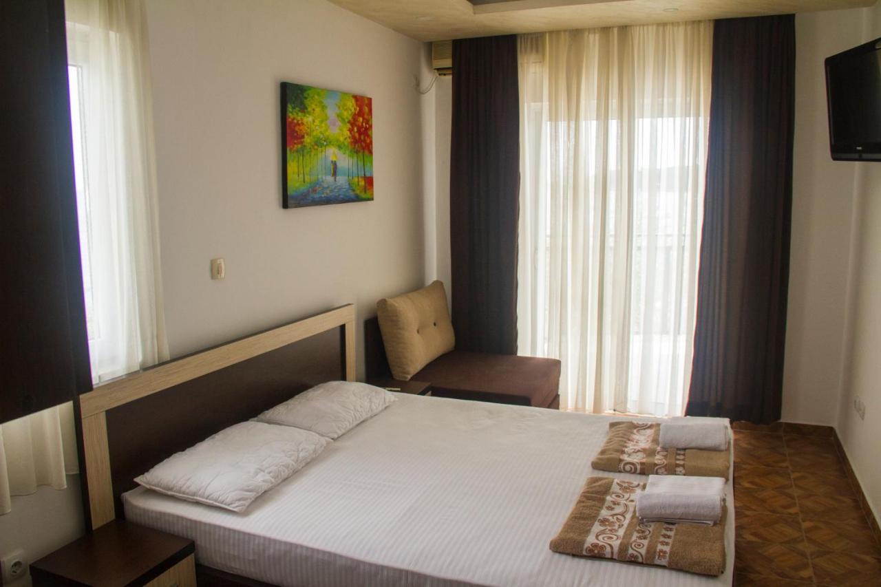 Beachfront Hotel Palma - Jaz Budva Exterior foto