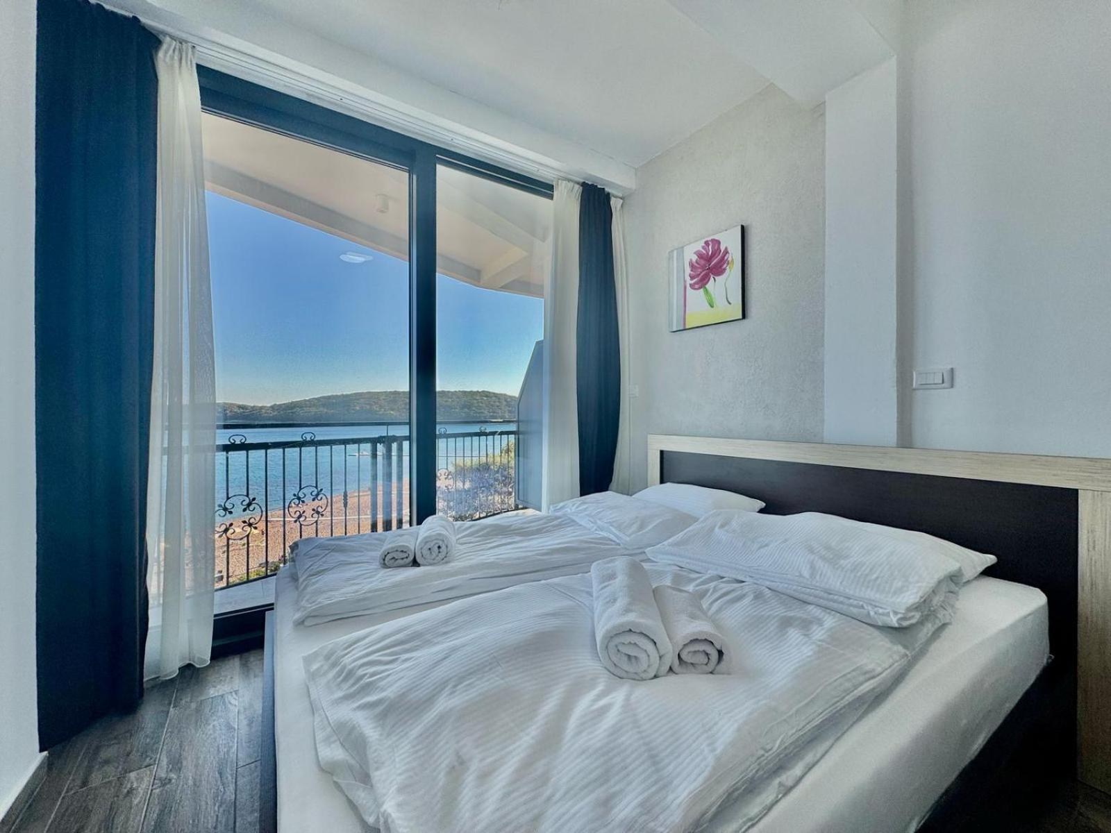 Beachfront Hotel Palma - Jaz Budva Exterior foto