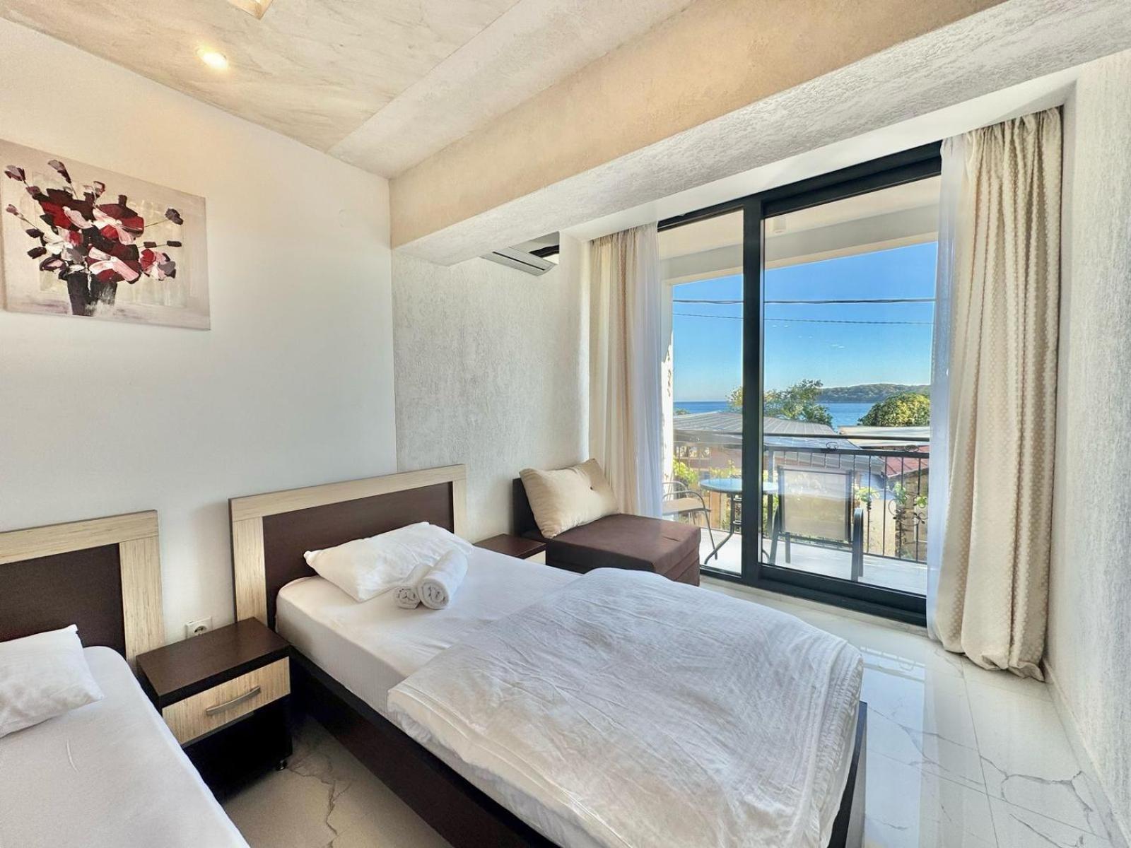 Beachfront Hotel Palma - Jaz Budva Exterior foto