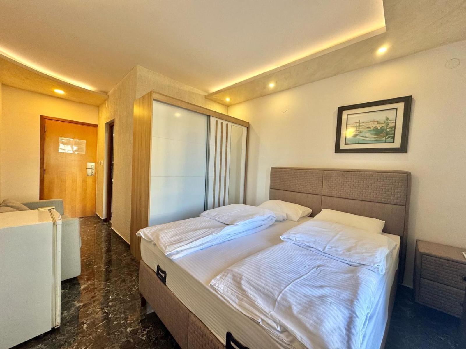 Beachfront Hotel Palma - Jaz Budva Exterior foto